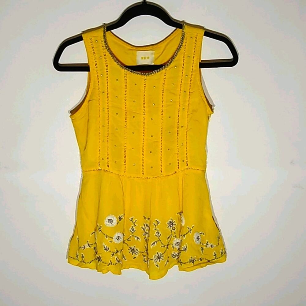 Anthropologie Maeve yellow beaded top. Size 0
